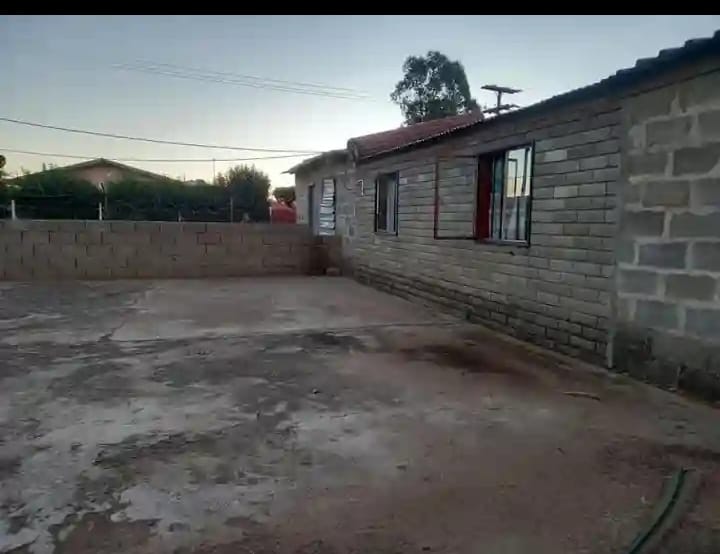 2 Bedroom Property for Sale in Bloemside 3 Free State
